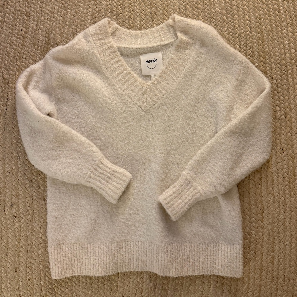 Aerie Women's Soft Cream V-Neck Sweater